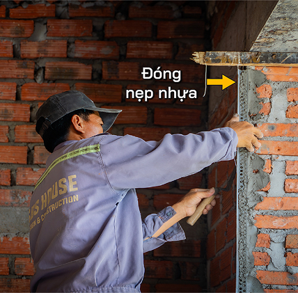 Đóng Nẹp Nhựa - 03